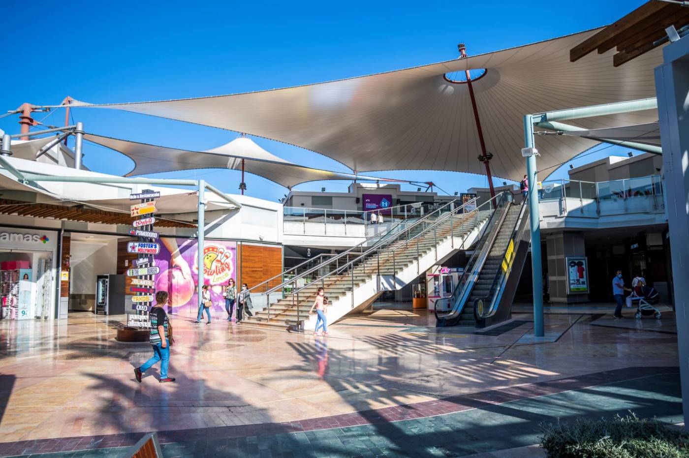 Parque Almenara Shopping Centre in the Lorca and Aguilas area