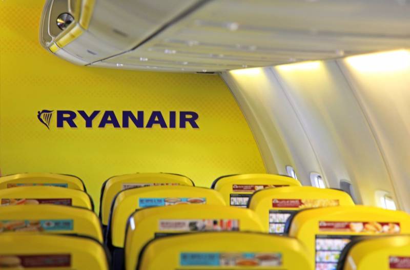 Ryanair refund UK passenger flying to Spain after fining her for an expandable suitcase