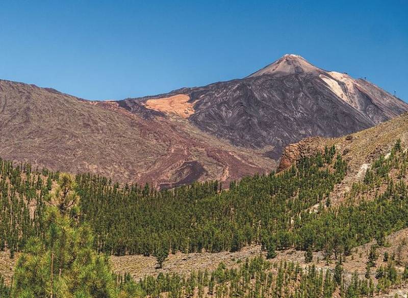 Spanish volcano has 40 per cent chance of erupting in the next 5 years, warn experts