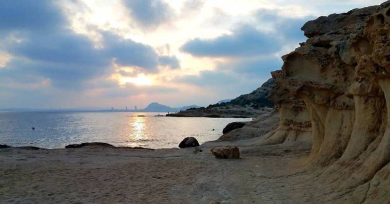 Naked body found floating off Alicante beach
