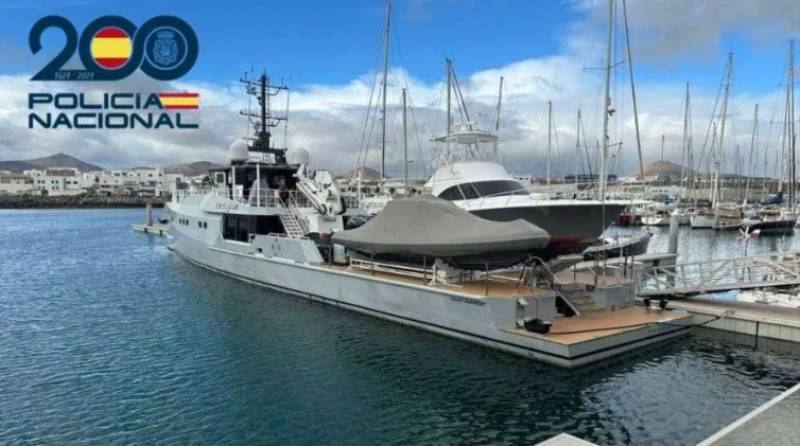 British ex-crew member wanted over €75,000 luxury yacht theft in Lanzarote marina