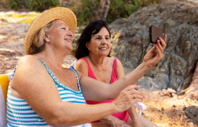 Imserso opens applications for 2026-27 budget holidays for retirees